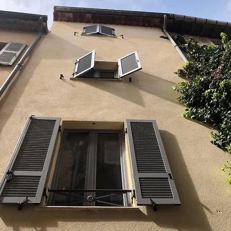 Casa de Férias La Cathedrale Azureenne - Dans Le Vieil *